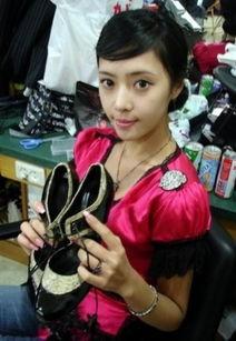 女用充气娃娃明星版,女用充气娃娃明星版，带你领略梦幻般的亲密体验